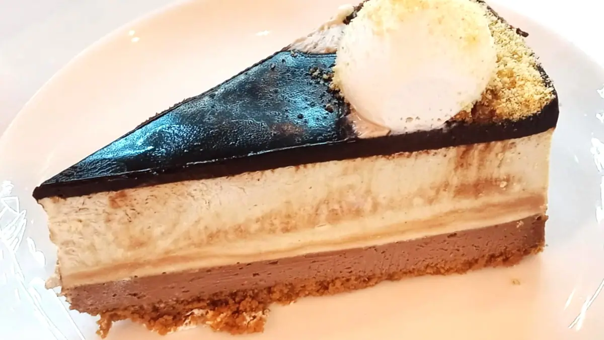 Cake Treats – cake shop in Bidston Hill, Birkenhead
